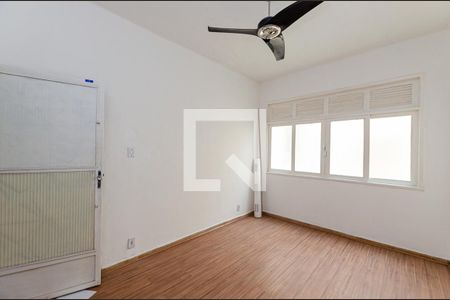 Sala de apartamento para alugar com 1 quarto, 26m² em Centro, Niterói