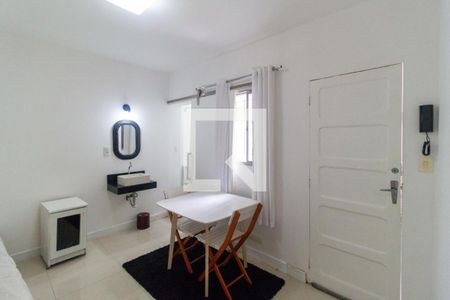 Quarto de kitnet/studio para alugar com 1 quarto, 14m² em Vila Monumento, São Paulo