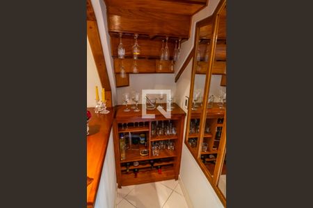 Sala de casa de condomínio à venda com 2 quartos, 104m² em Vila Maria Eugênia, Campinas