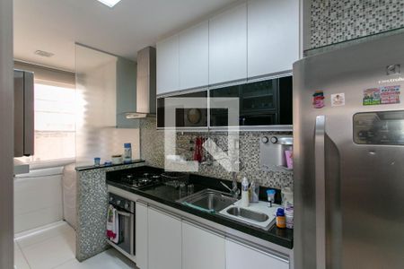 Cozinha de apartamento para alugar com 2 quartos, 100m² em Serrano, Belo Horizonte