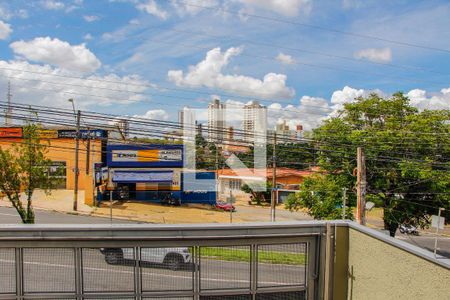 VISTA DA SALA de casa para alugar com 3 quartos, 256m² em Jardim Chapadão, Campinas