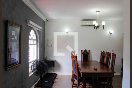 SALA de casa para alugar com 3 quartos, 256m² em Jardim Chapadão, Campinas