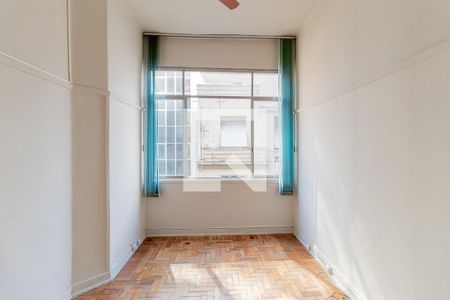 Sala/Quarto de kitnet/studio para alugar com 1 quarto, 30m² em Centro, Rio de Janeiro