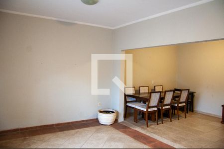 Sala de casa à venda com 2 quartos, 130m² em Jardim Nova Europa, Campinas