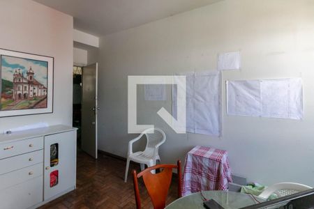 Sala de apartamento à venda com 3 quartos, 64m² em Padre Eustáquio, Belo Horizonte