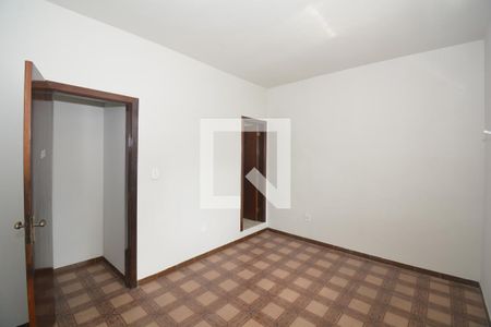 Suíte do Primeiro Piso de casa à venda com 4 quartos, 200m² em Irajá, Rio de Janeiro