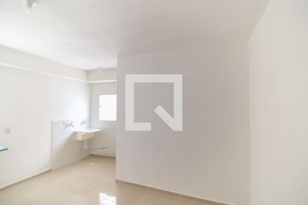 Quarto  de kitnet/studio para alugar com 1 quarto, 43m² em Parque Pinheiros, Taboão da Serra