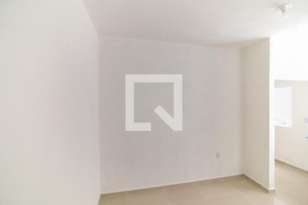 Quarto  de kitnet/studio para alugar com 1 quarto, 43m² em Parque Pinheiros, Taboão da Serra