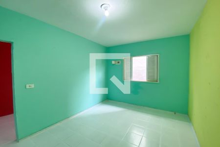 Quarto 1 de casa para alugar com 1 quarto, 45m² em Jardim Roberto, Osasco