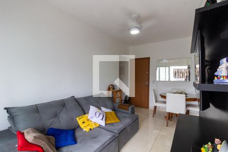 Sala de apartamento para alugar com 2 quartos, 60m² em Nova Mirim, Praia Grande