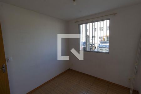 Quarto 2 de apartamento para alugar com 2 quartos, 46m² em Santos Dumont, São Leopoldo