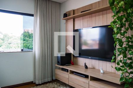 Sala de casa para alugar com 4 quartos, 220m² em Vila Curuca, Santo André