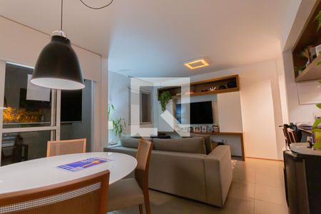 sala de apartamento à venda com 2 quartos, 80m² em Vila Brandina, Campinas