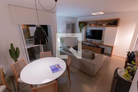 sala de apartamento à venda com 2 quartos, 80m² em Vila Brandina, Campinas