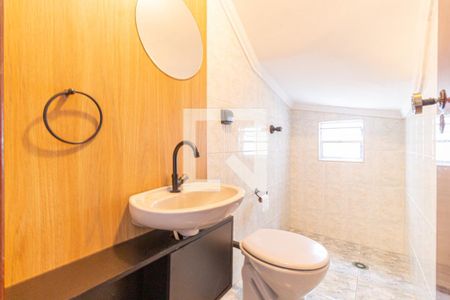 Lavabo de casa para alugar com 4 quartos, 155m² em Cipava, Osasco