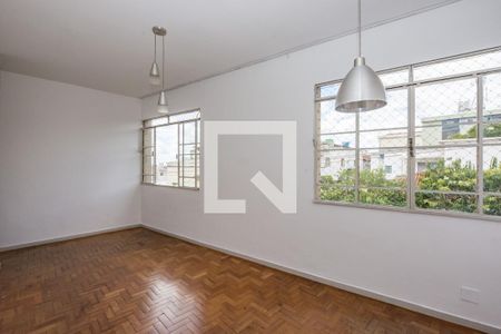 Sala de apartamento para alugar com 3 quartos, 90m² em Alto Barroca, Belo Horizonte