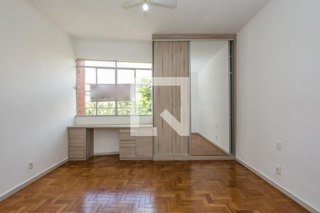 Quarto 1 de apartamento para alugar com 3 quartos, 90m² em Alto Barroca, Belo Horizonte