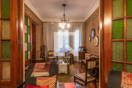 Sala de casa à venda com 7 quartos, 330m² em Funcionários, Belo Horizonte