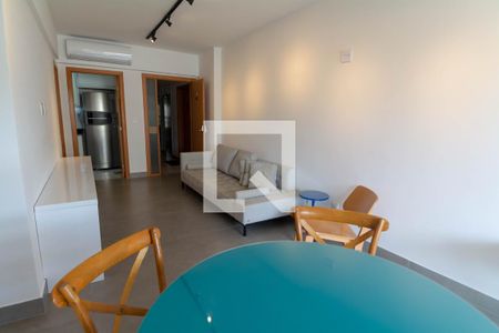 Sala de apartamento para alugar com 2 quartos, 70m² em Armação, Salvador