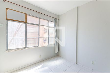 Quarto de kitnet/studio à venda com 1 quarto, 40m² em Centro, Niterói