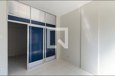 Quarto de kitnet/studio à venda com 1 quarto, 40m² em Centro, Niterói