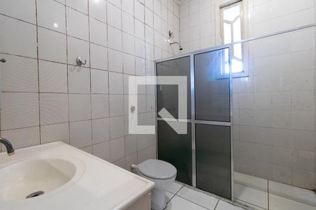 Banheiro Corredor 1 de casa para alugar com 4 quartos, 340m² em Glória, Porto Alegre