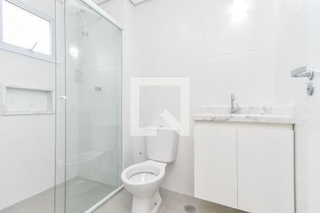 Banheiro de kitnet/studio para alugar com 1 quarto, 23m² em Sé, São Paulo