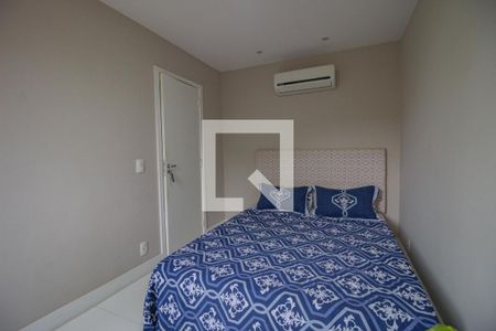 Quarto 1 de apartamento à venda com 2 quartos, 55m² em Taquara, Rio de Janeiro