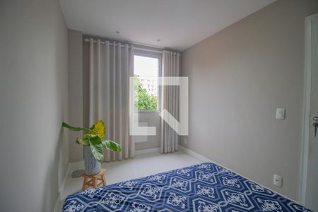 Quarto 1 de apartamento à venda com 2 quartos, 55m² em Taquara, Rio de Janeiro