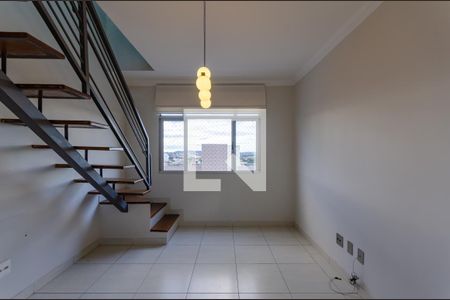 Sala de apartamento à venda com 2 quartos, 134m² em Heliópolis, Belo Horizonte