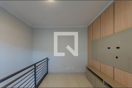 Sala de TV de apartamento à venda com 2 quartos, 134m² em Heliópolis, Belo Horizonte