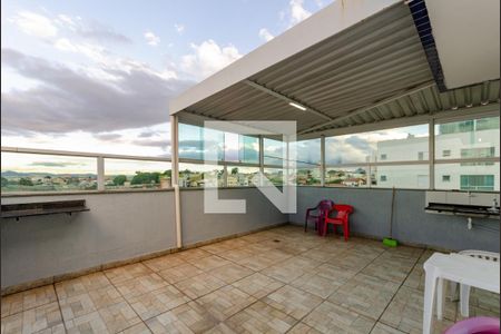 Cobertura de apartamento à venda com 2 quartos, 134m² em Heliópolis, Belo Horizonte