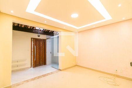 Sala de casa de condomínio à venda com 2 quartos, 90m² em Santa Monica, Belo Horizonte