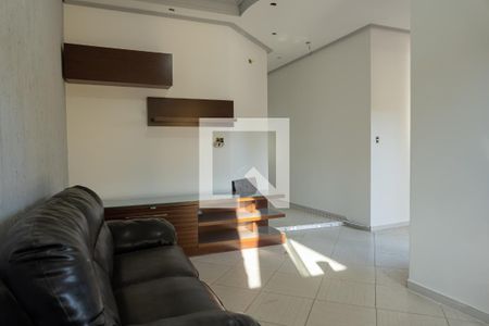 Sala de casa para alugar com 2 quartos, 300m² em Vila Clarice, Santo André