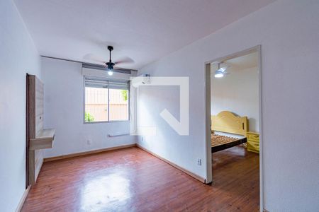 Sala de apartamento para alugar com 1 quarto, 38m² em Centro, Canoas