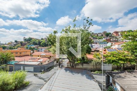 Varanda da Sala de casa à venda com 4 quartos, 335m² em Alto Caiçaras, Belo Horizonte