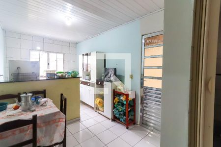 Cozinha de casa à venda com 1 quarto, 150m² em Parque Pinheiros, Taboão da Serra