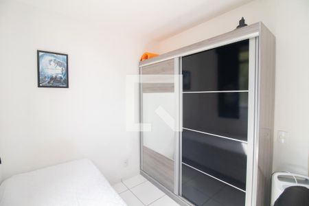 Quarto 2 de apartamento para alugar com 2 quartos, 45m² em Bom Retiro, Betim