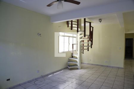 sala de casa para alugar com 5 quartos, 223m² em Ocian, Praia Grande