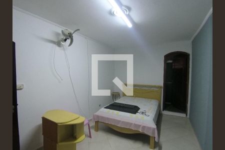 Suite 01 de casa para alugar com 4 quartos, 220m² em Vila Rosalia, Guarulhos