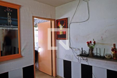 Sala de casa para alugar com 2 quartos, 130m² em Vila Margarida, São Vicente