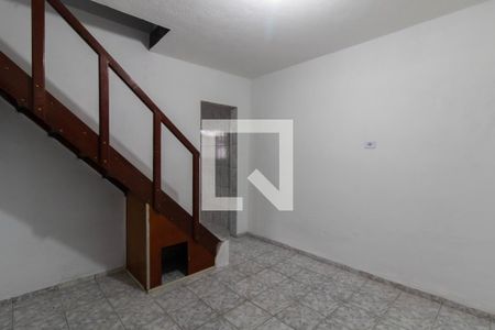 Sala de casa para alugar com 2 quartos, 70m² em Jardim Paraventi, Guarulhos