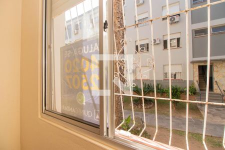 Vista da Sala de Estar de apartamento para alugar com 3 quartos, 63m² em Jardim Itu, Porto Alegre