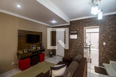 Sala de TV de casa de condomínio à venda com 3 quartos, 102m² em Nova Aldeinha, Barueri