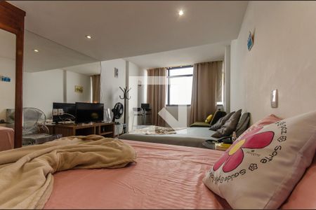 Sala/Quarto de apartamento para alugar com 1 quarto, 34m² em Vitória, Salvador