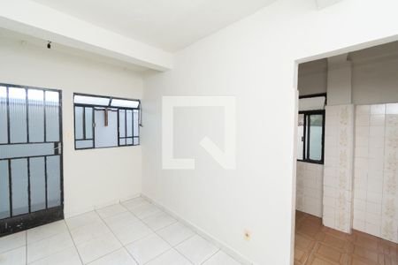 Sala de kitnet/studio para alugar com 1 quarto, 35m² em Eldorado, Contagem