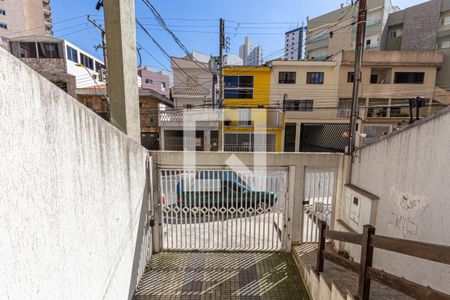 vista da Sala de casa para alugar com 3 quartos, 232m² em Vila Valparaíso, Santo André