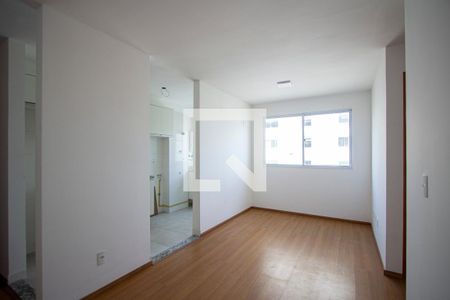 Sala de apartamento para alugar com 2 quartos, 56m² em Colubande, São Gonçalo