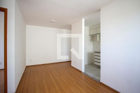 Sala de apartamento para alugar com 2 quartos, 56m² em Colubande, São Gonçalo