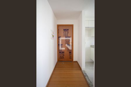 Sala de apartamento para alugar com 2 quartos, 56m² em Colubande, São Gonçalo